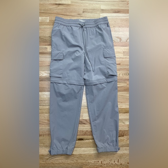 PacSun Gray Zip Off Performance Cargo Joggers size M - Picture 4 of 9